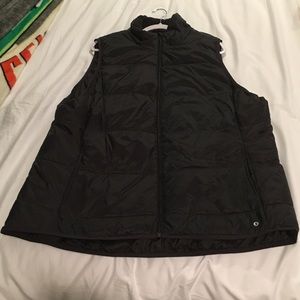 Black vest size 2XL
